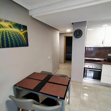 Goleta Apartment *